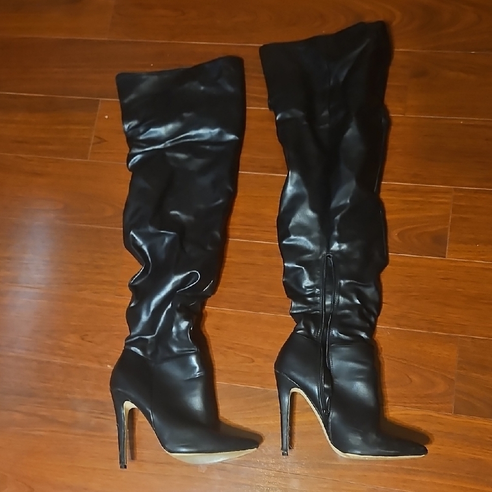 Shoe Dazzle Black Over the Knee Stiletto Boots